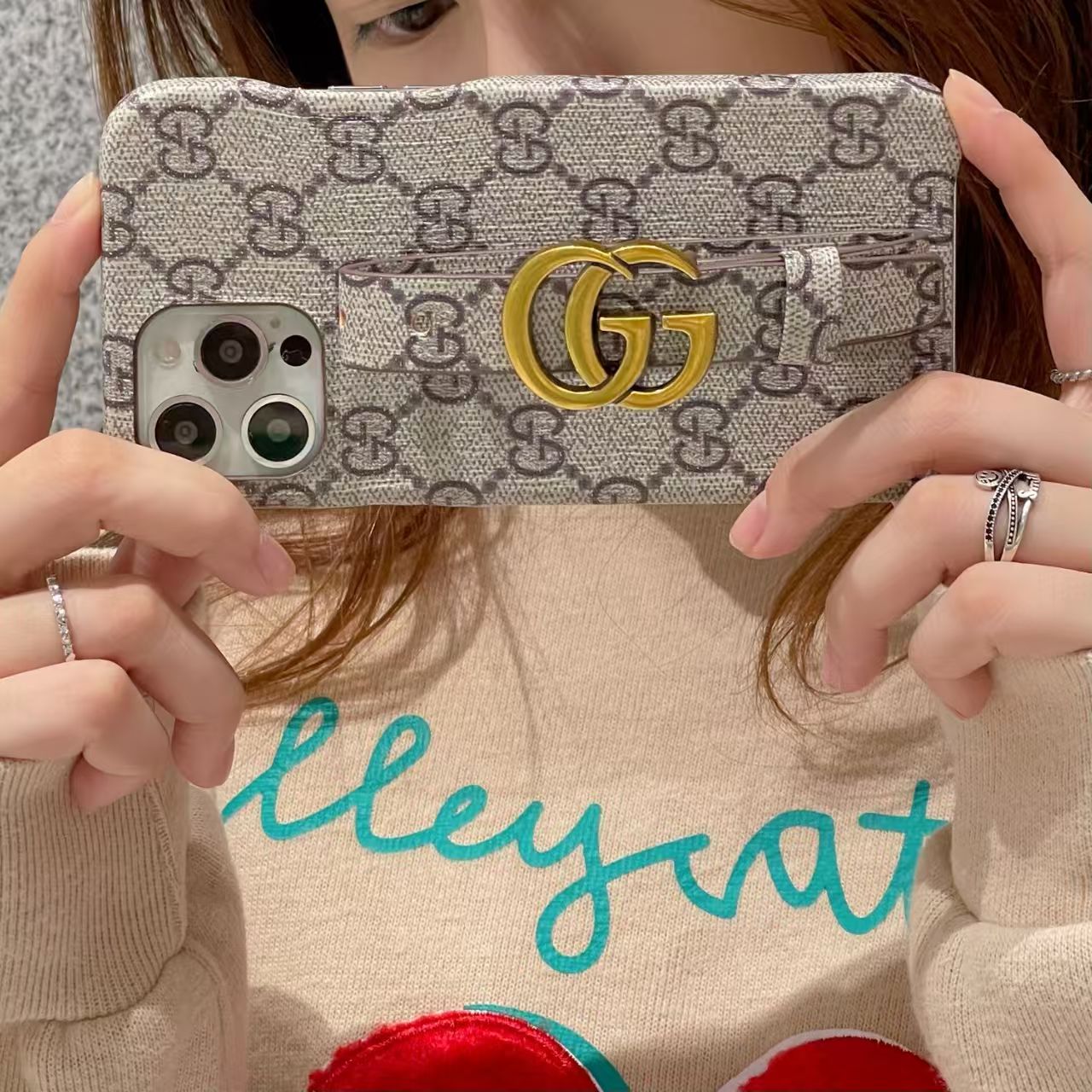 Gucci iphone17/16 plusケース
