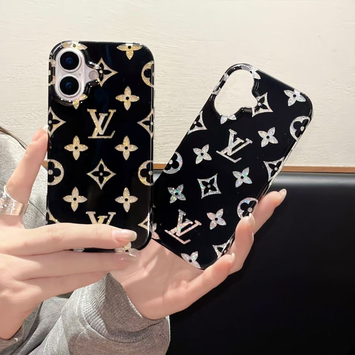 LV iphone 16 ケース
