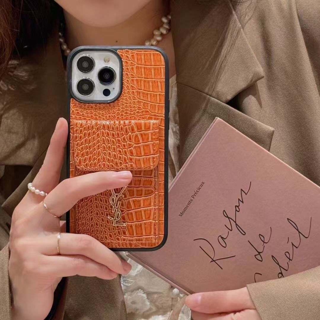 サンローランiphone 16 plusマホケース