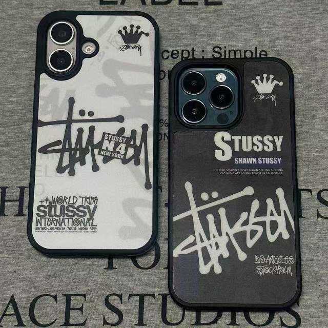 Stussy iphone16/16 proレザーケース