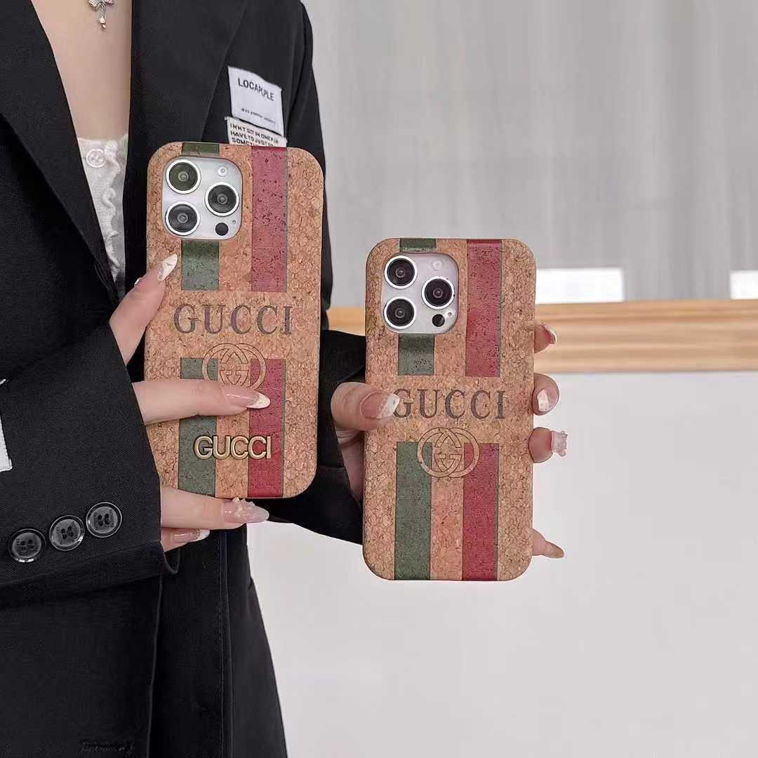 Gucci iPhone 16 pro maxスマホケース