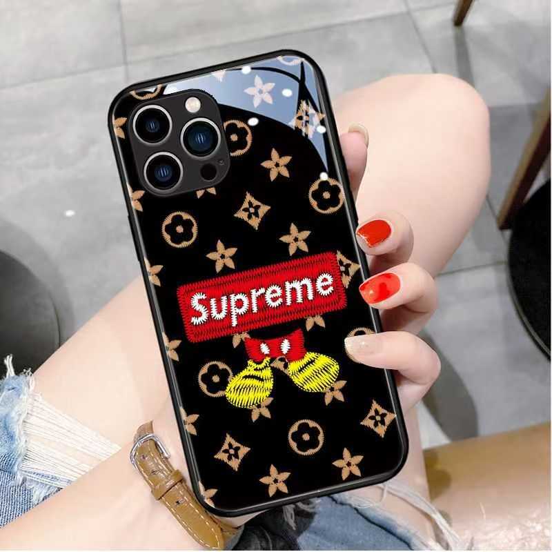 ガラスSupreme iphone 16 pro ケース
