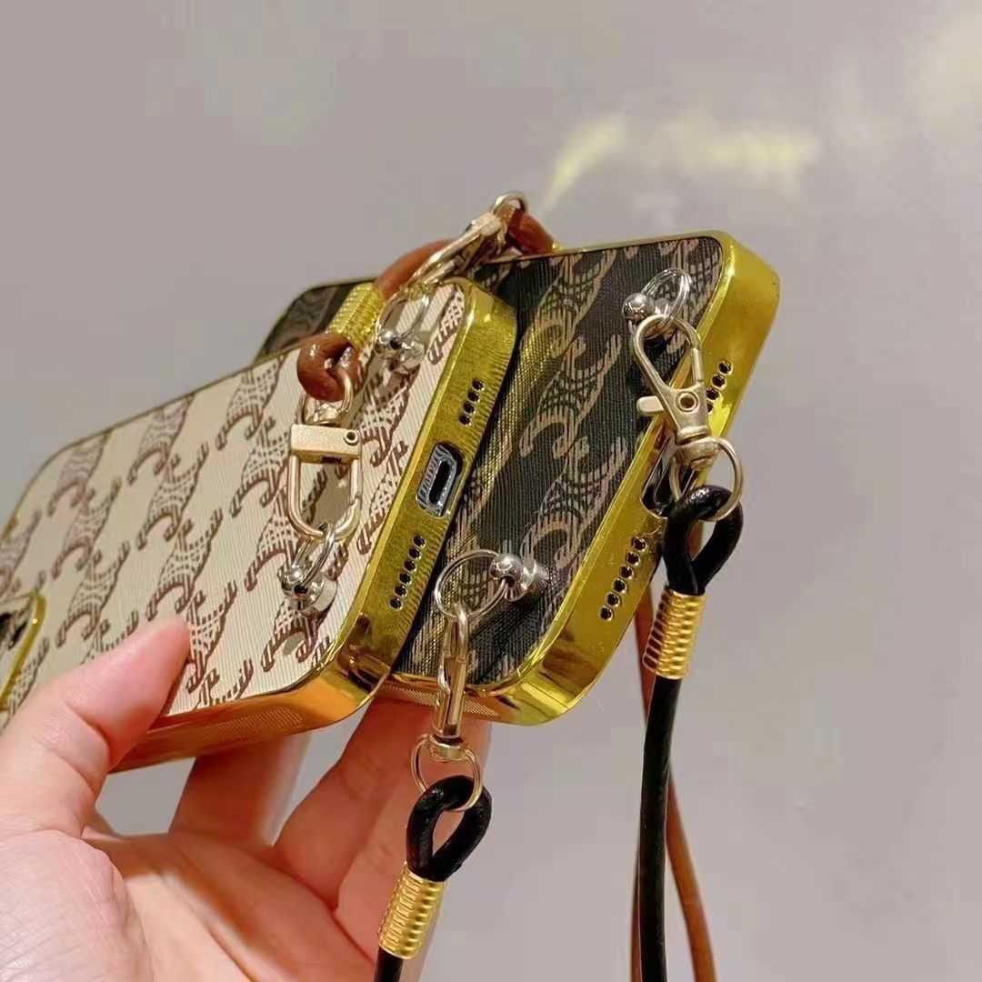 Celine Iphone 16/16 plus ケース 