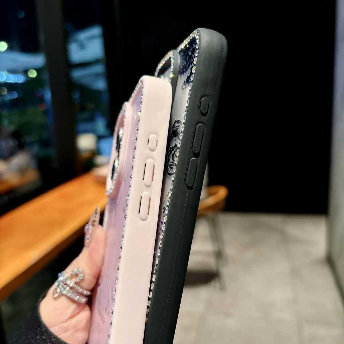 シャネル アイフォーン15 pro ケース