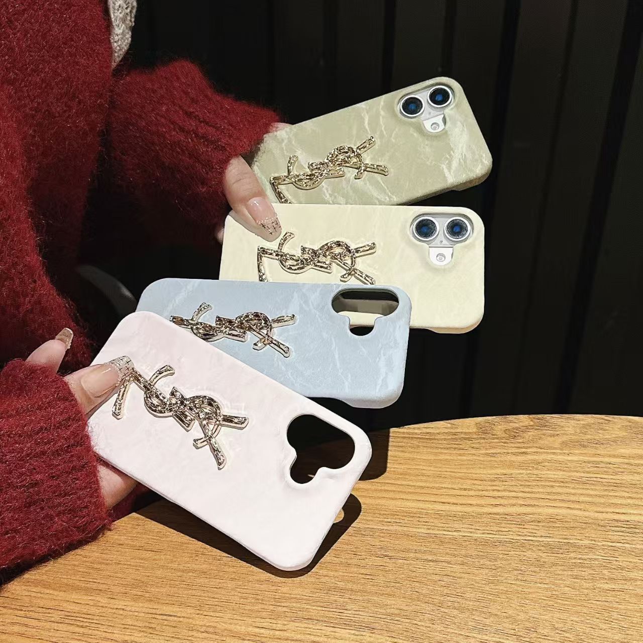  YSL iphone 16 plus/17 pro maxケース激安