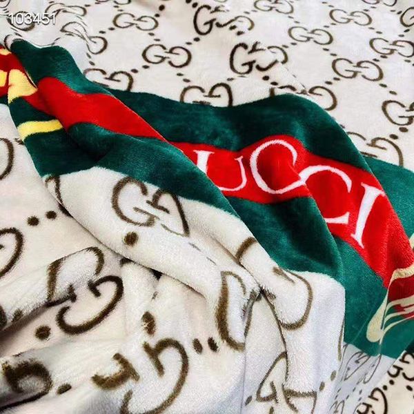 Gucci 毛布 レディース