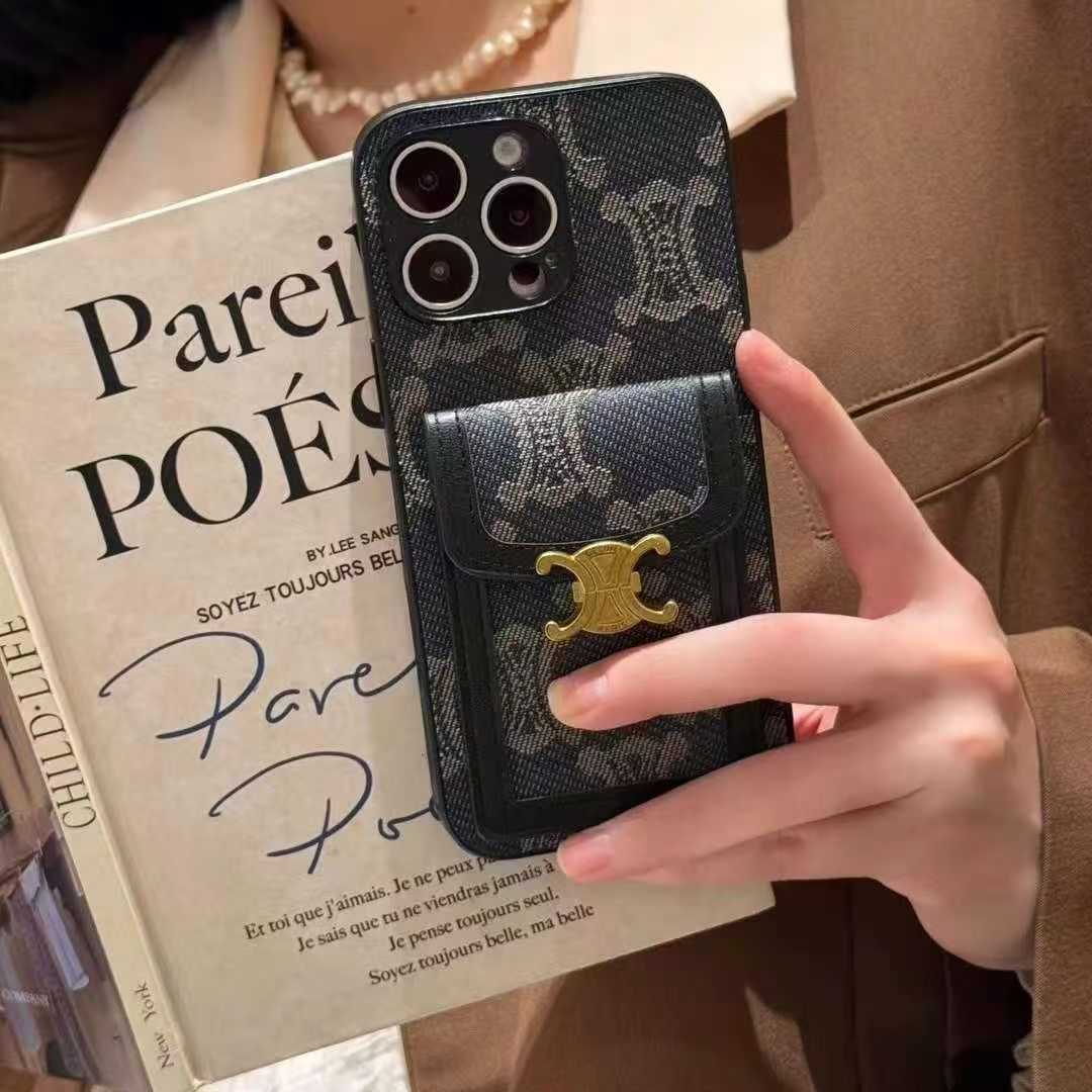 Celine iphone 17 スマホケース