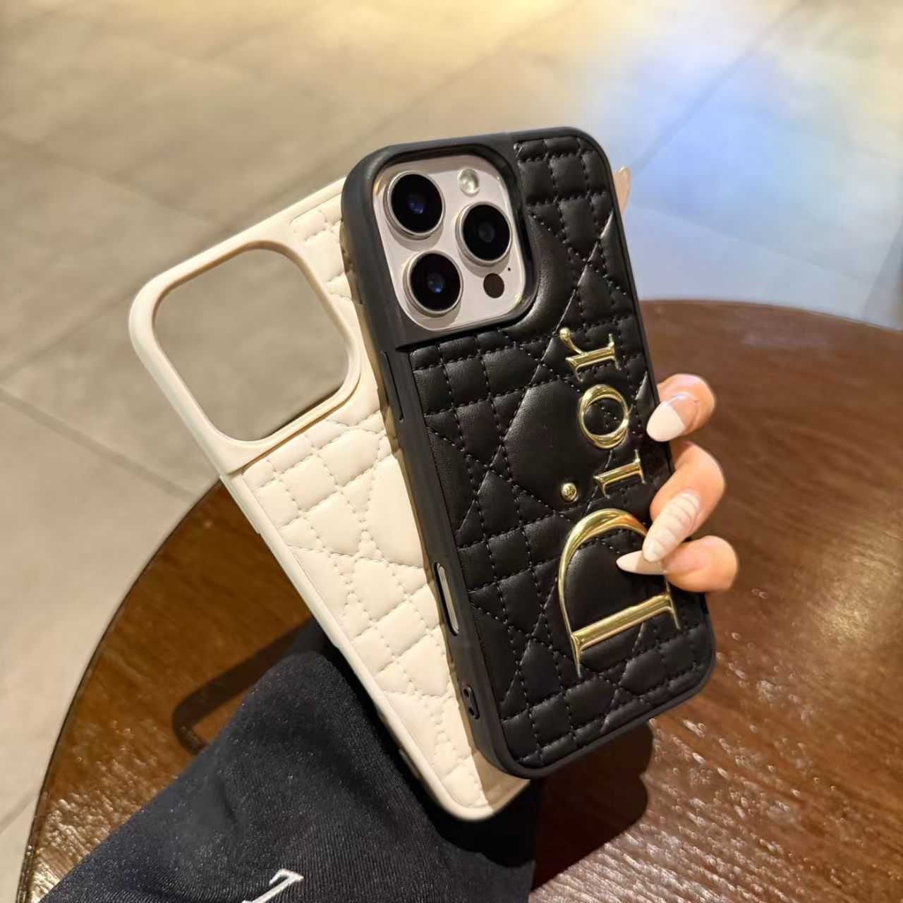 Dior iphone 16 pro/17 air携帯ケース