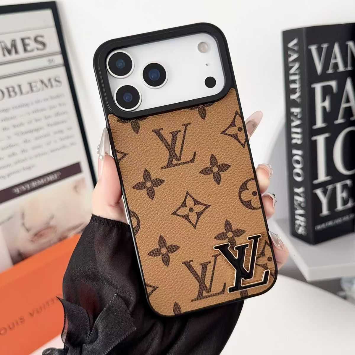 LV iPhone 17 airケース