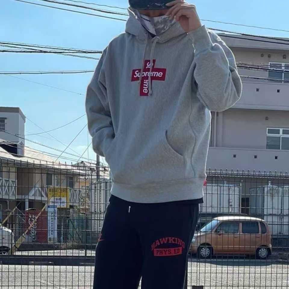 ブランド プルオーバーパーカー
